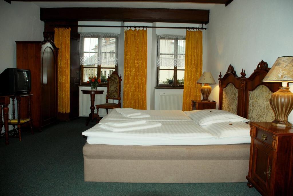 Hotel Zlaty Kohout Mladá Boleslav Zewnętrze zdjęcie