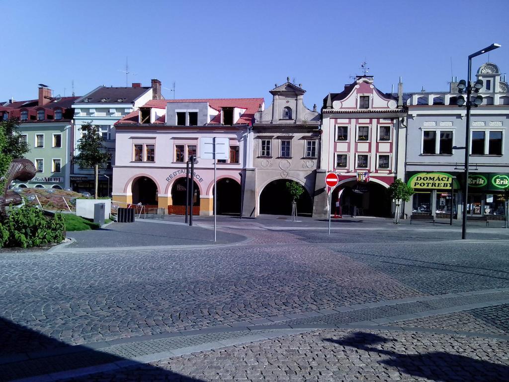 Hotel Zlaty Kohout Mladá Boleslav Zewnętrze zdjęcie